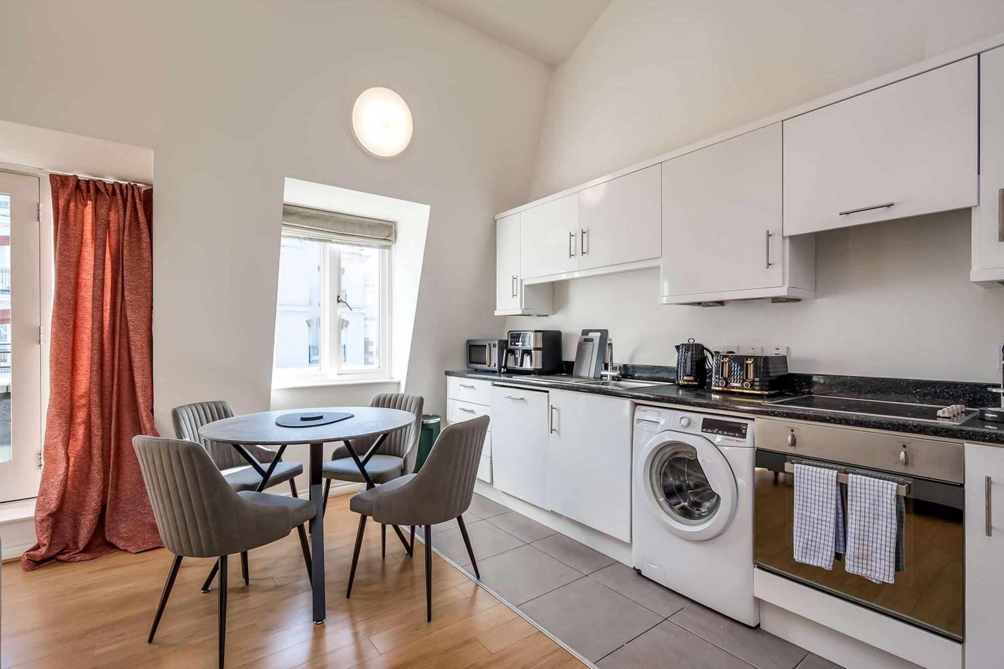Apartment - The Cathedral Loft *
